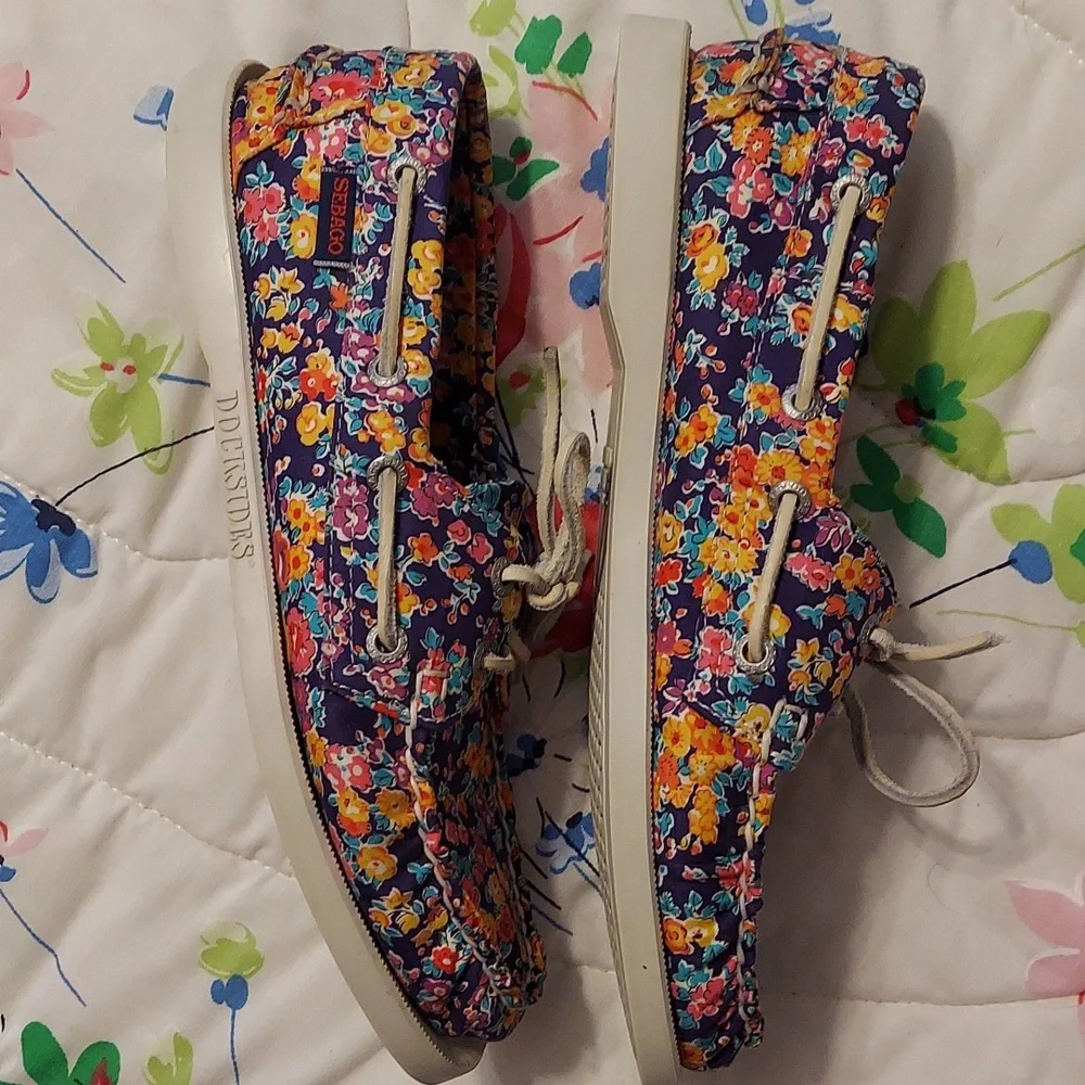 Docksides - Picture 3 of 7